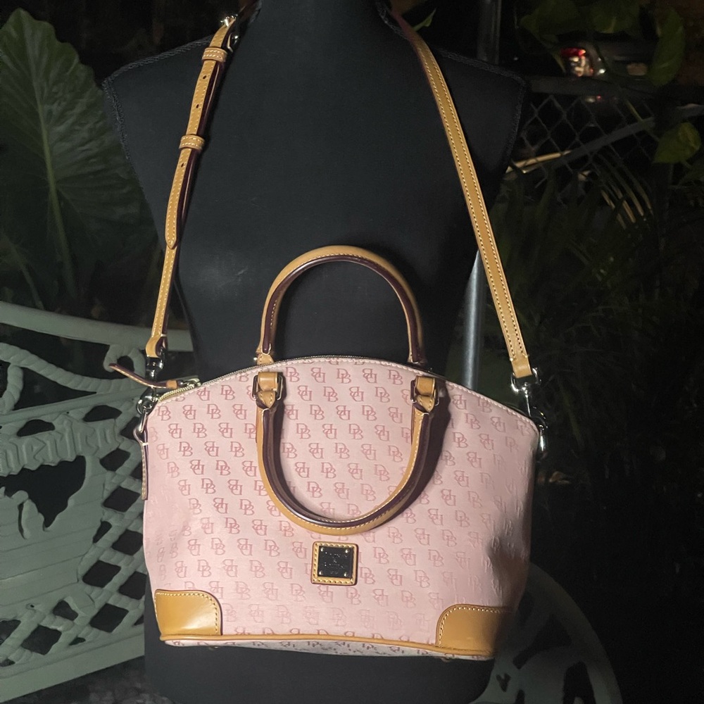 Dooney&Bourke